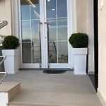 Emily Boutique 3* Borş