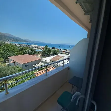 Emily Boutique Borsh