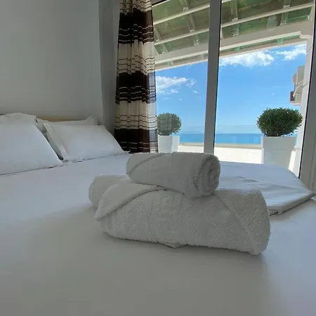 Emily Boutique Hotel apartamentowy Borsh