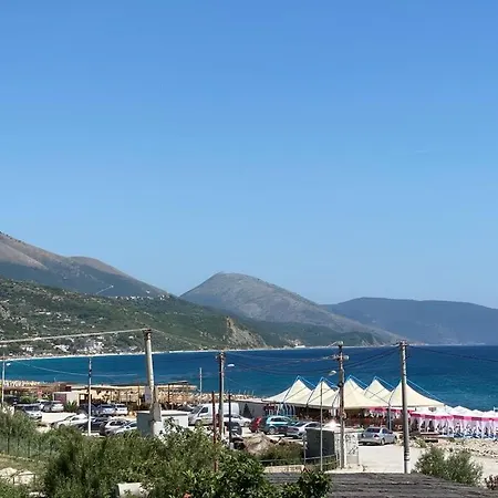 Ξενοδοχείο με διαμερίσματα Emily Boutique 3*