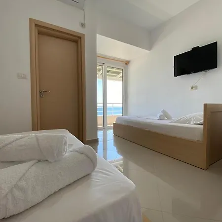 Hotel apartamentowy Emily Boutique 3*