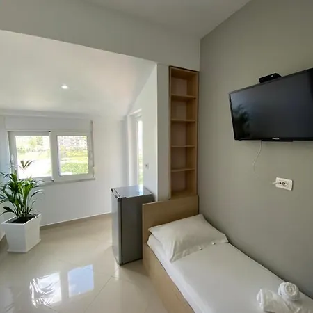 Hotel apartamentowy Emily Boutique 3*