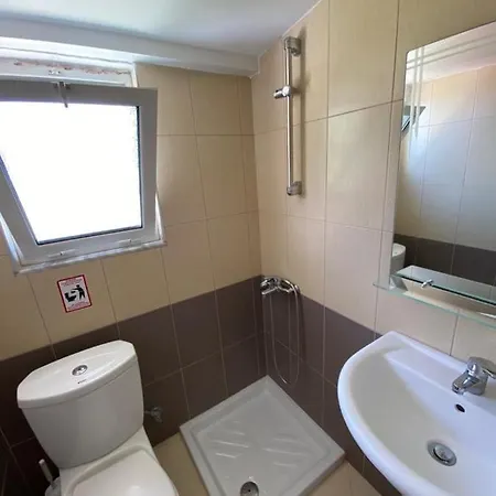 Ξενοδοχείο με διαμερίσματα Emily Boutique 3*