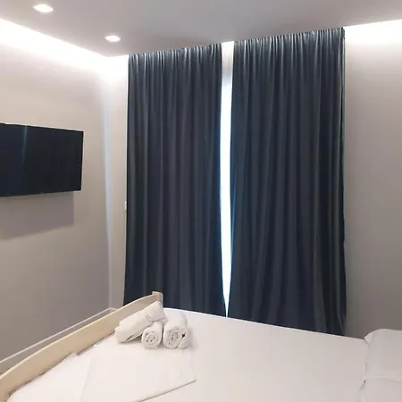 Emily Boutique Hotel apartamentowy 3*