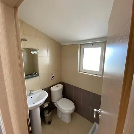 Lejlighedshotel Emily Boutique Borsh