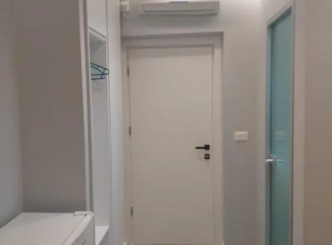 Emily Boutique 博尔什