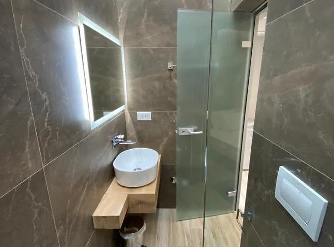 Emily Boutique 公寓式酒店 3*